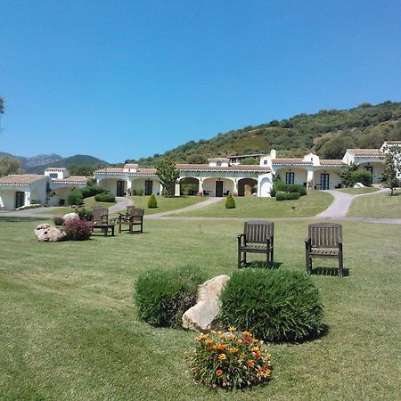 Tenuta Le Terre 1927 Guest House San Teodoro  Exterior photo