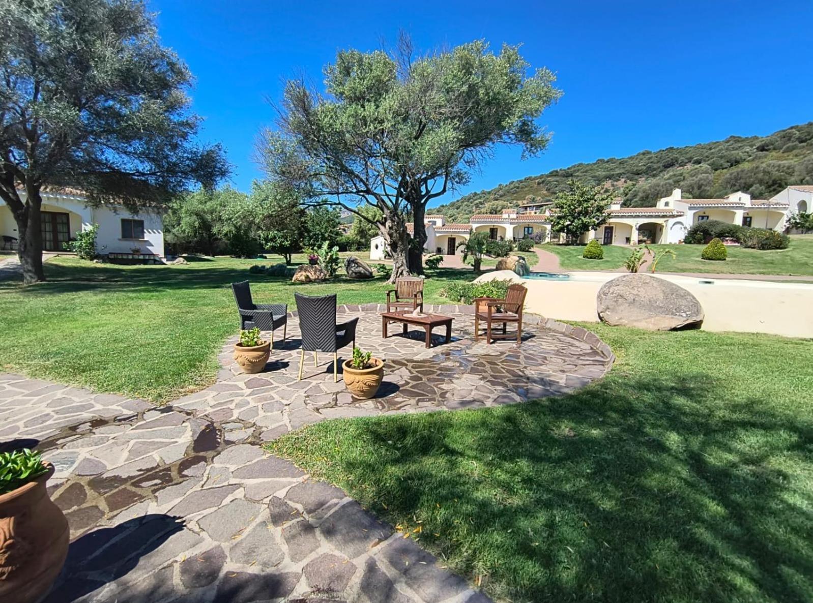 Tenuta Le Terre 1927 Guest House San Teodoro  Exterior photo